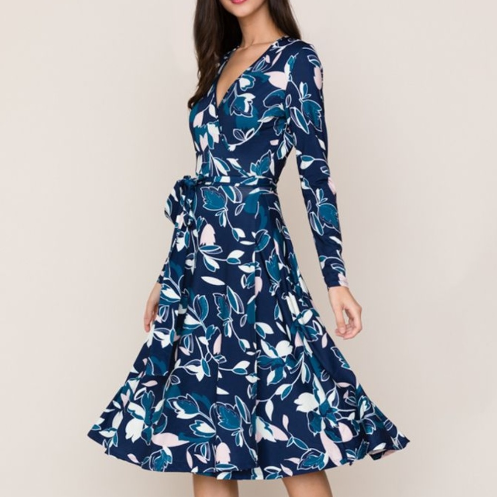 NWOT YUMI KIM Riverside Floral Around Town Dress - Picture 2 of 8